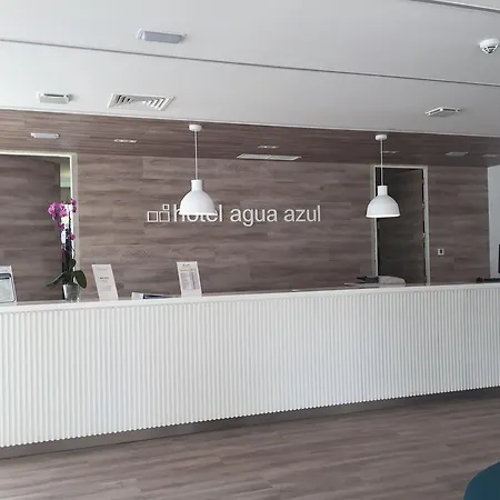 Agua Azul - Adults Only